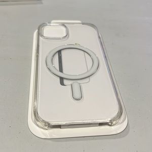 COPY - iPhone 13 clear case mag safe